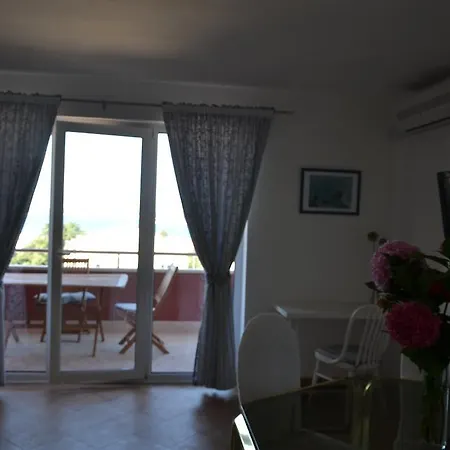 Appartement Roza *