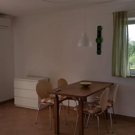Apartment Roza Medulin
